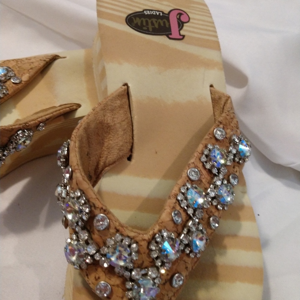 Justin sandals